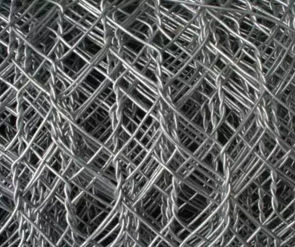 Reti metalliche a doppia torsione: quando servono massima resistenza e rigidità strutturale